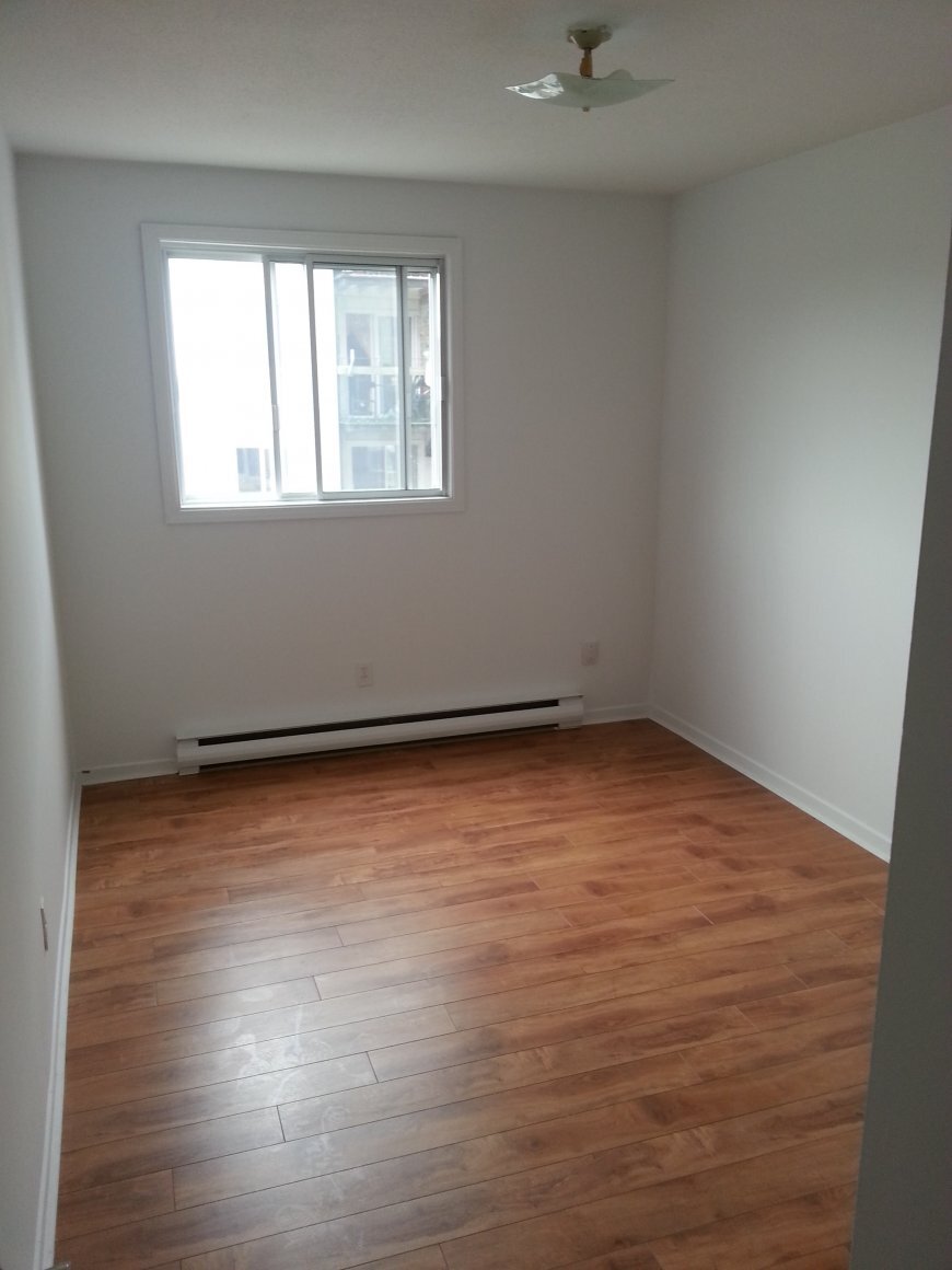 9 �tienne-Brul�