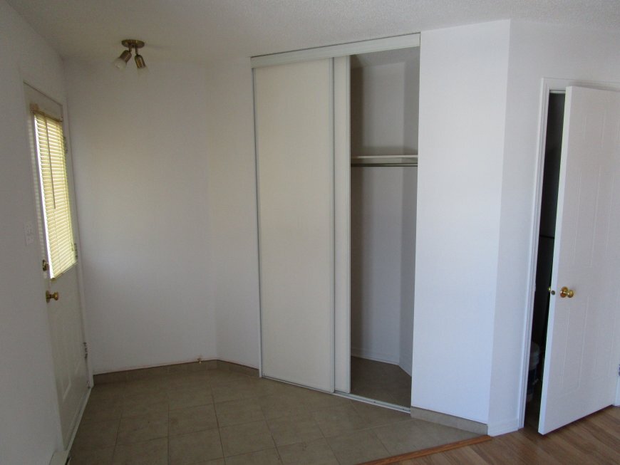 206-232 boul. de La V�rendrye Est