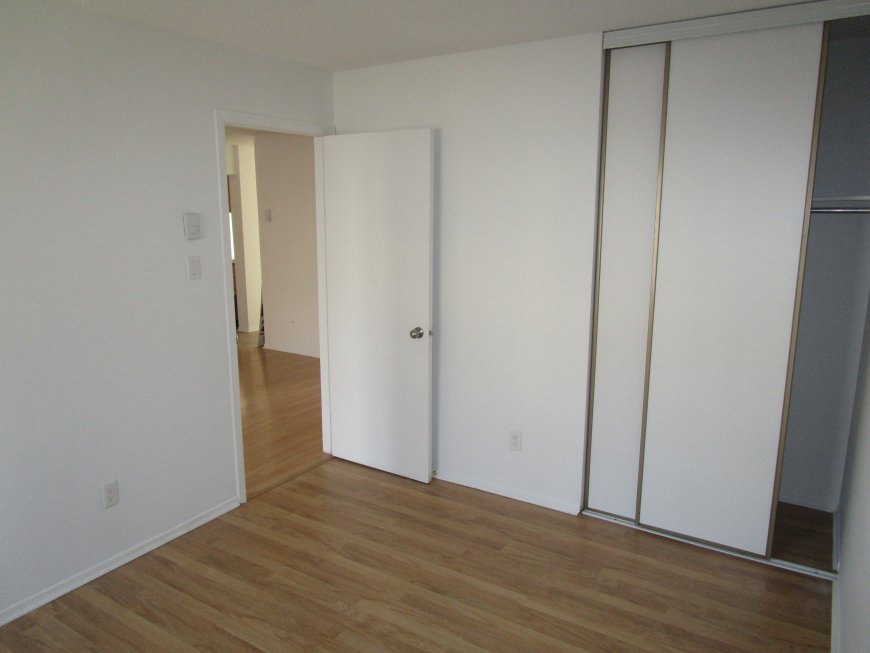 409 et 411 boul. St-Raymond (Ch�teaux de la Montagne)