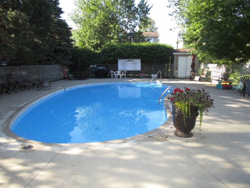 409 et 411 boul. St-Raymond (Ch�teaux de la Montagne)