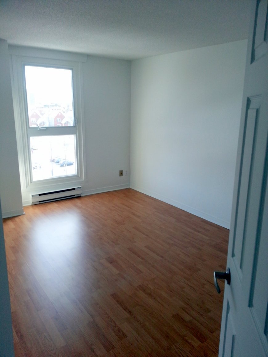 Le St-Laurent (100-110 Dollard-des-Ormeaux)