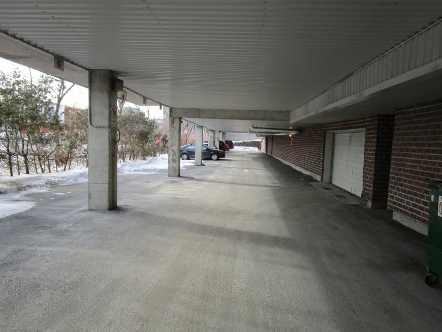 Le St-Laurent (100-110 Dollard-des-Ormeaux)